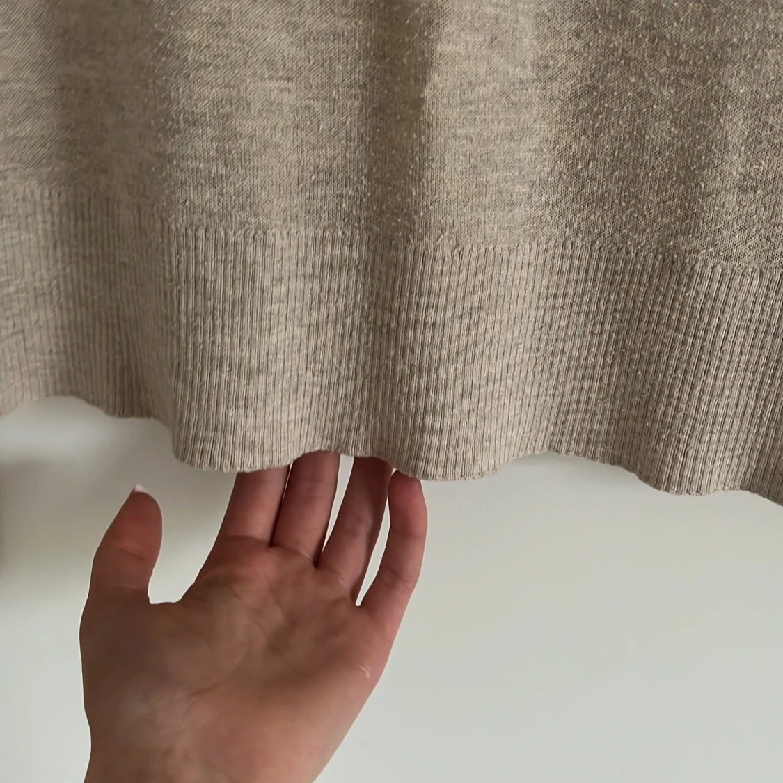 Beige stickad tröja från H&M - 2