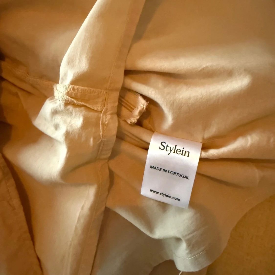 Beige omlottklänning från Stylein - 4