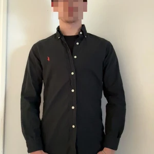 Ralph lauren skjorta - Riktigt snygg Ralph lauren skjorta! | den är i jättefint skick utan defekter | storlek S | skickar inom 24h 📦