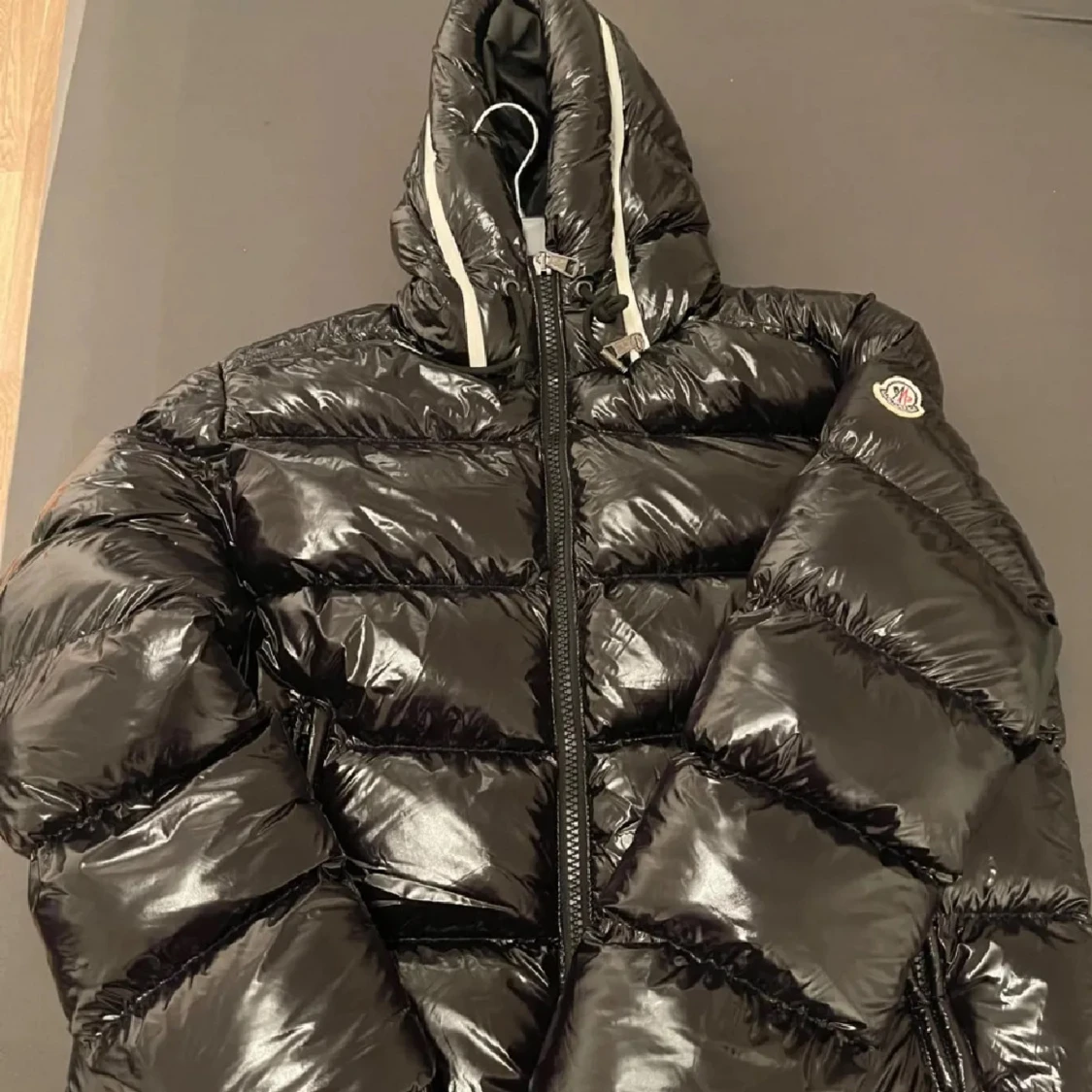 Svart jacka från Moncler