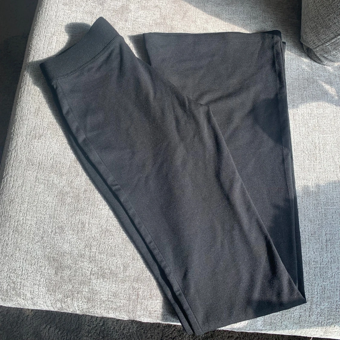 Ny! Svarta byxor från Gina Tricot