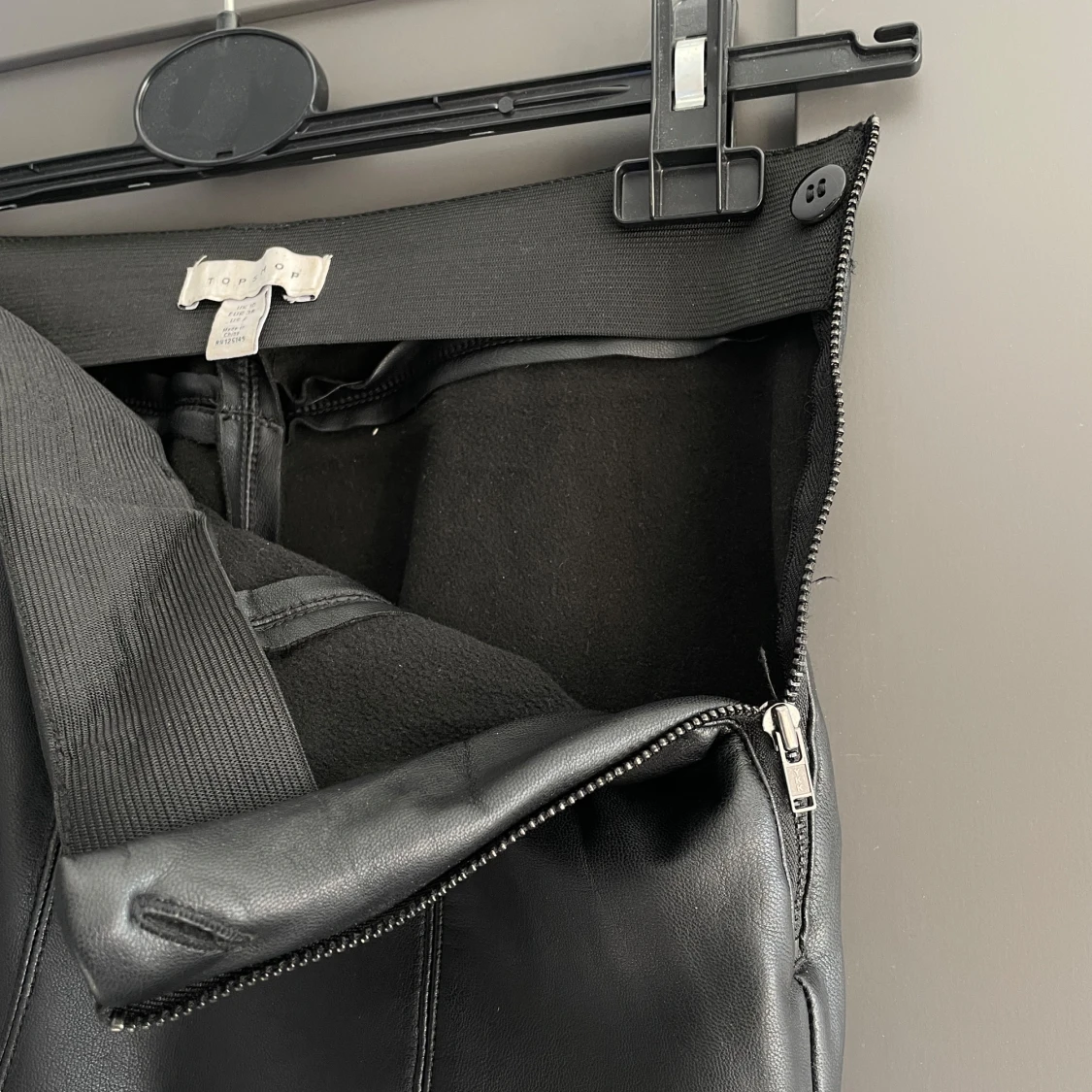 Svarta läderbyxor - 3