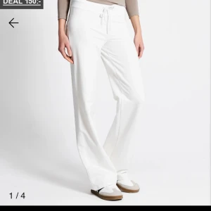 Mjukis byxor  - Lager 157 mjukis byxor, köpt för 200kr säljer för 100kr💕