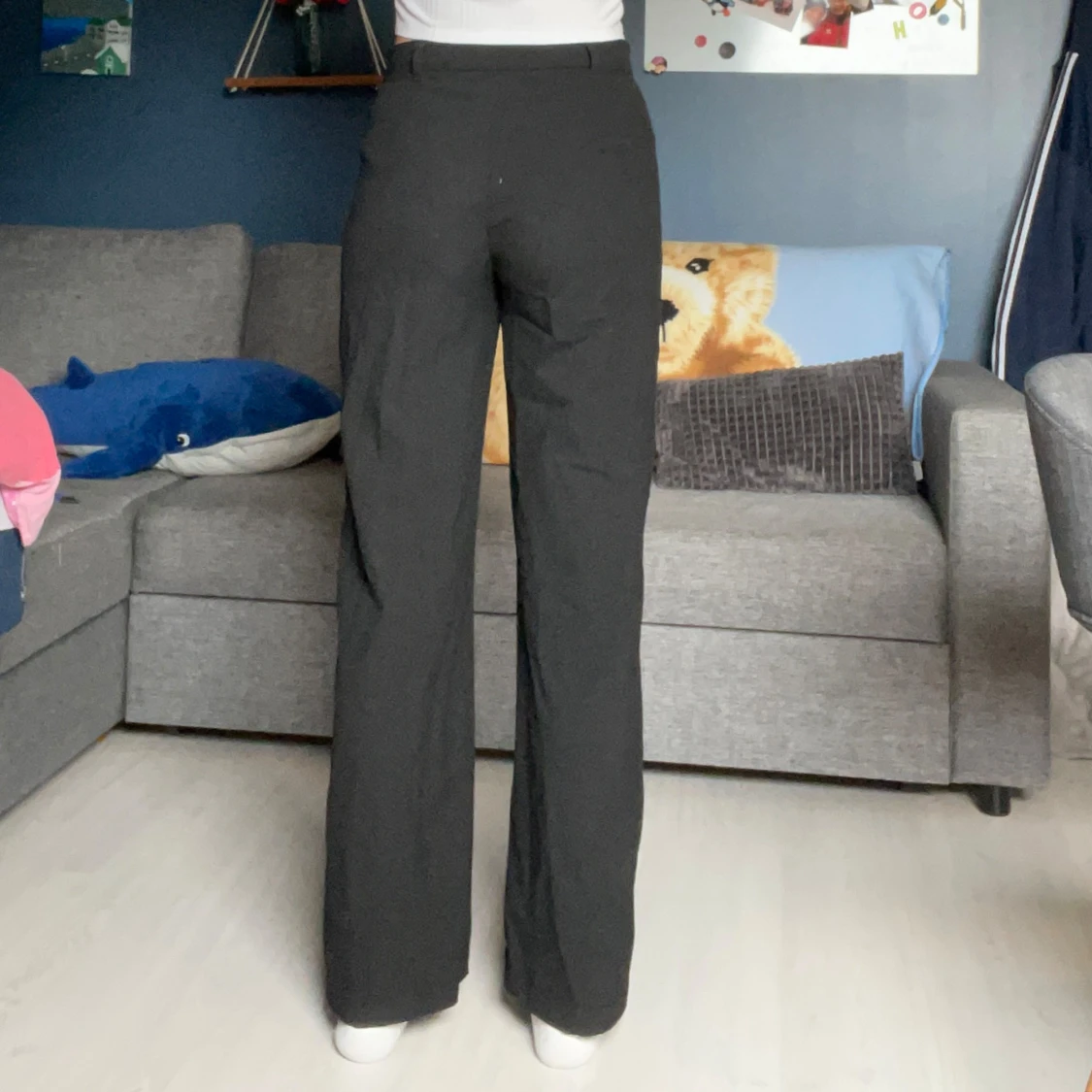 Svarta kostymbyxor  - 90
