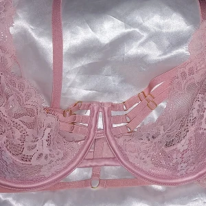 Rosa behå hunkemöller  - 85 b nyskick 