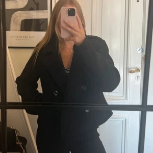 NAKD jacka - Jacka från NAKD i storlek 32, men oversized fit så passar xs-s🤍 