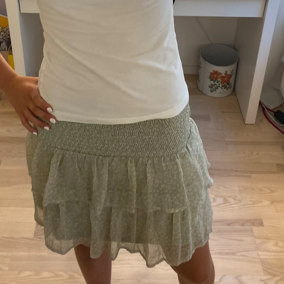  leopardmönstrad kjol