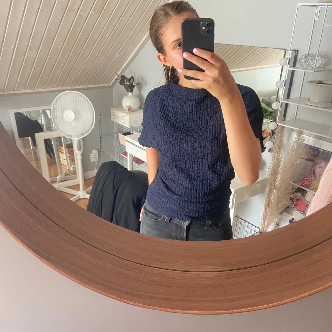 Mörkblå tröja - 90