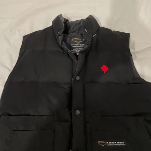 Canada goose väst 500 - Gammal canada goose väst XS