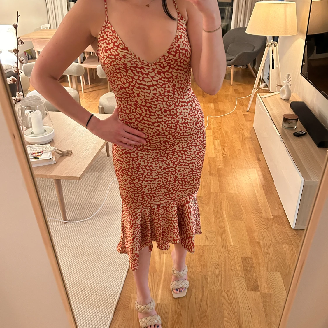 Fin klänning fr pretty little things  - 92