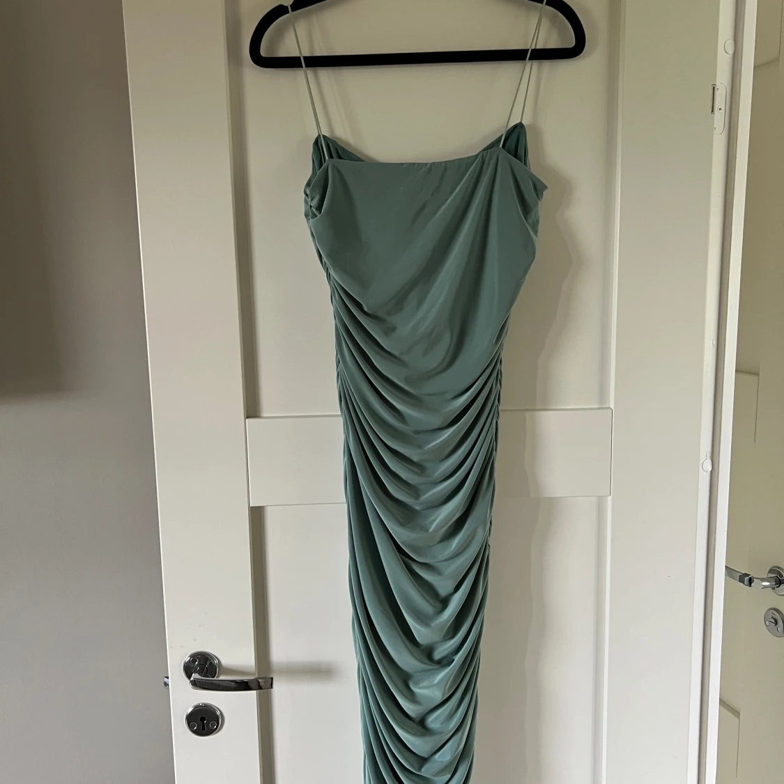 Helt ny klänning - 90