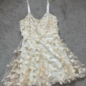 Ida sjöstedt klänning  - Ida sjöstedt klänning, använd 2 gånger