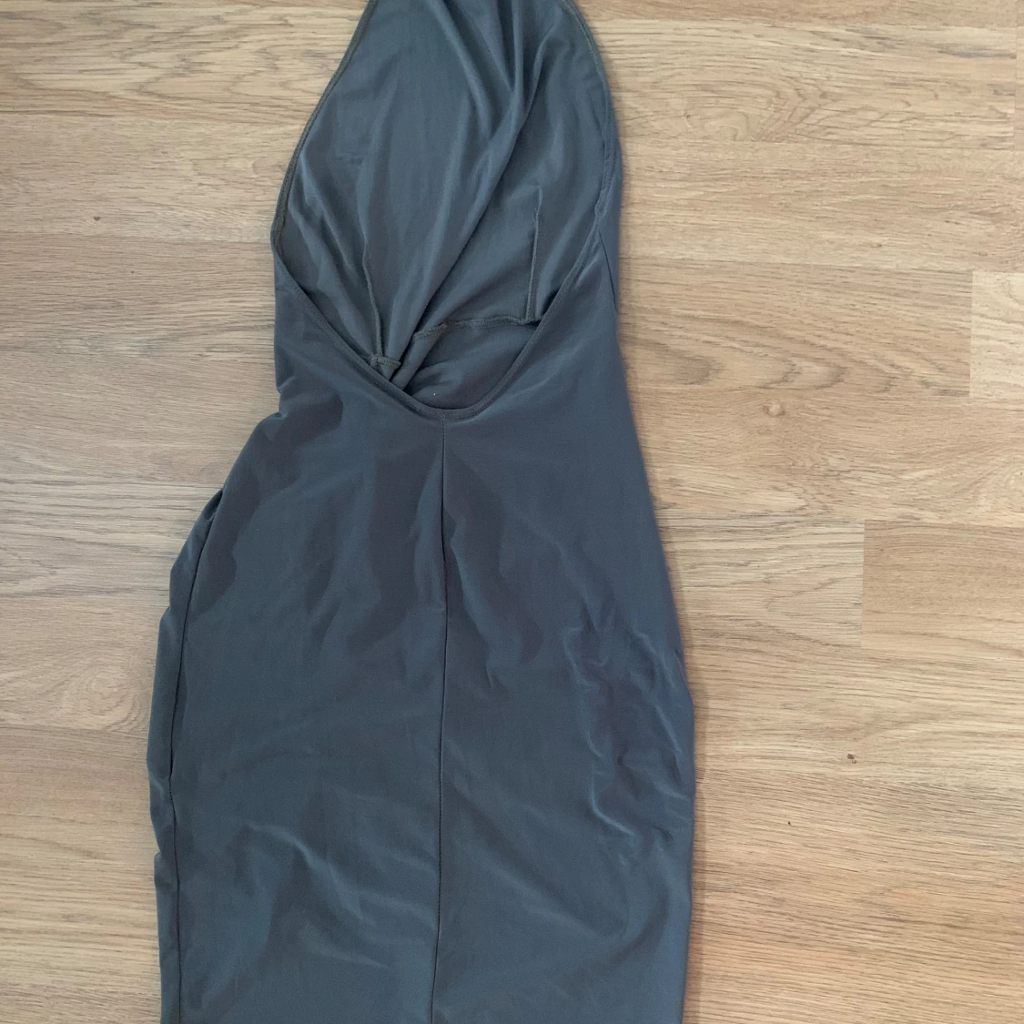 Halterneck klänning - 91