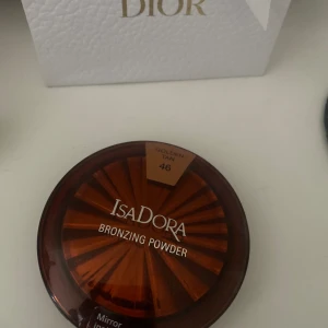 Isadora bronzer  - Aldrig använd säljer för 105