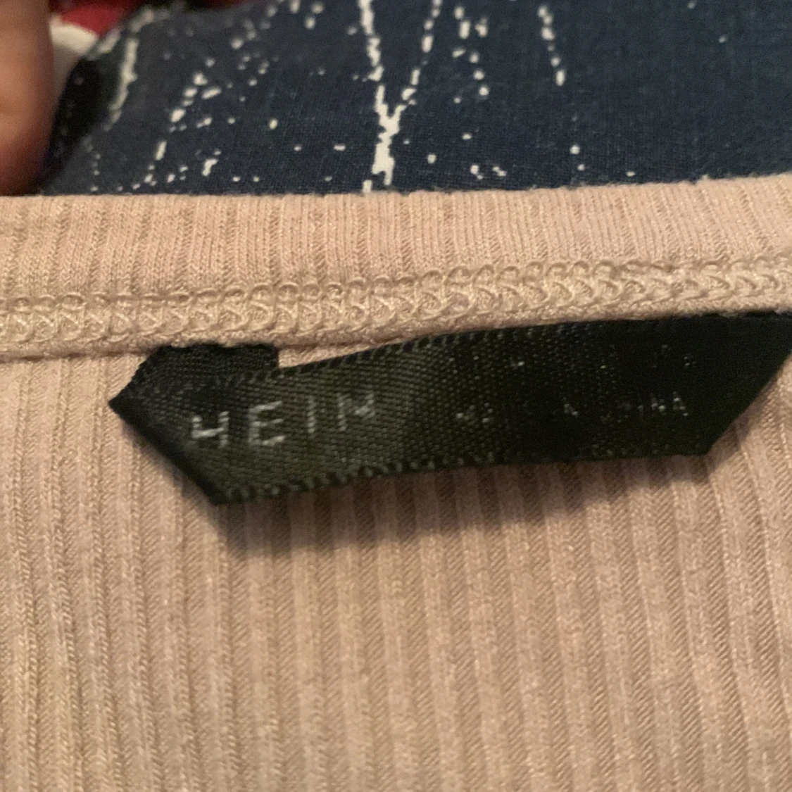 Beige ribbad topp  - 91