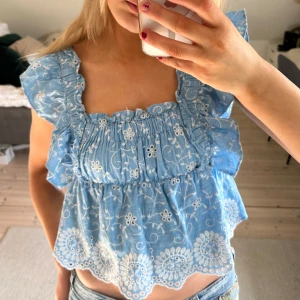 Zara topp - Såååå fin😍😍 