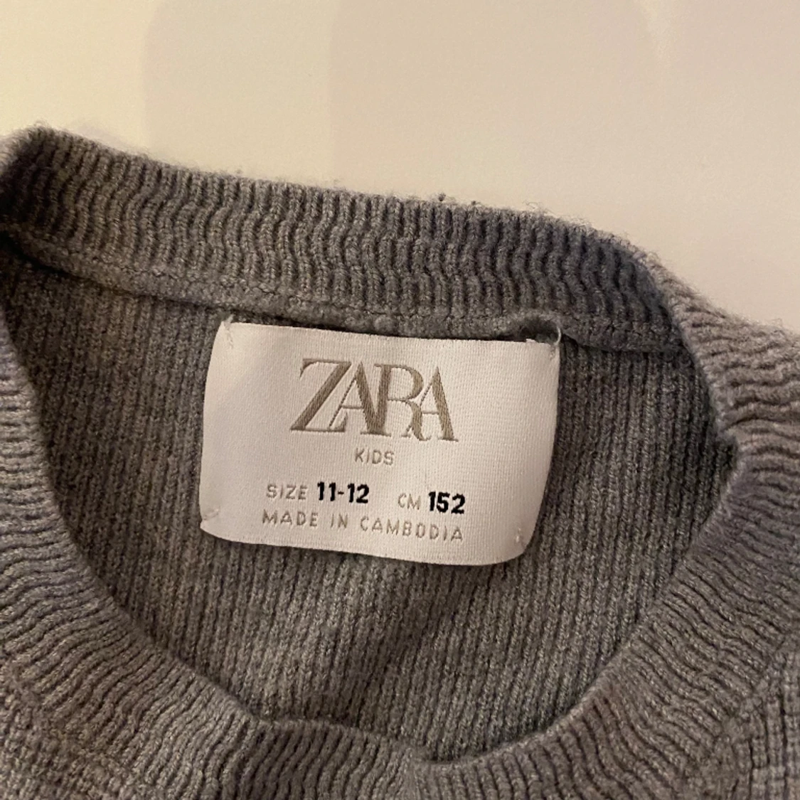 Basic grå Zara tröja - 90