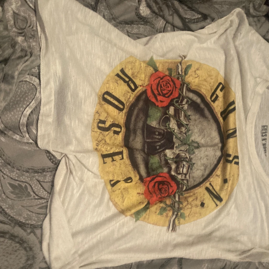 Riktig bandtröja guns and  roses 