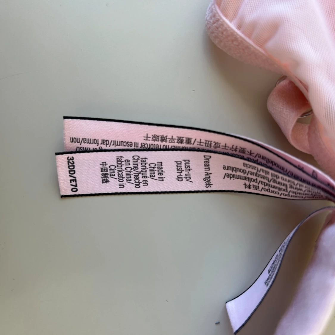 Victoria’s Secret Push-Up  - 91