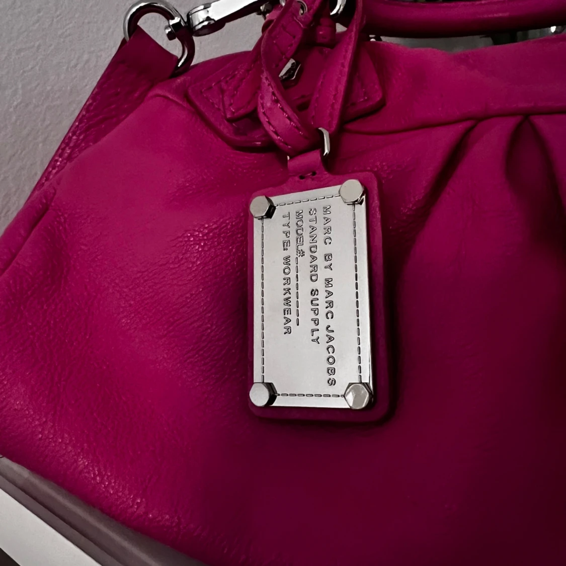 Rosa Marc Jacobs väska  - 90