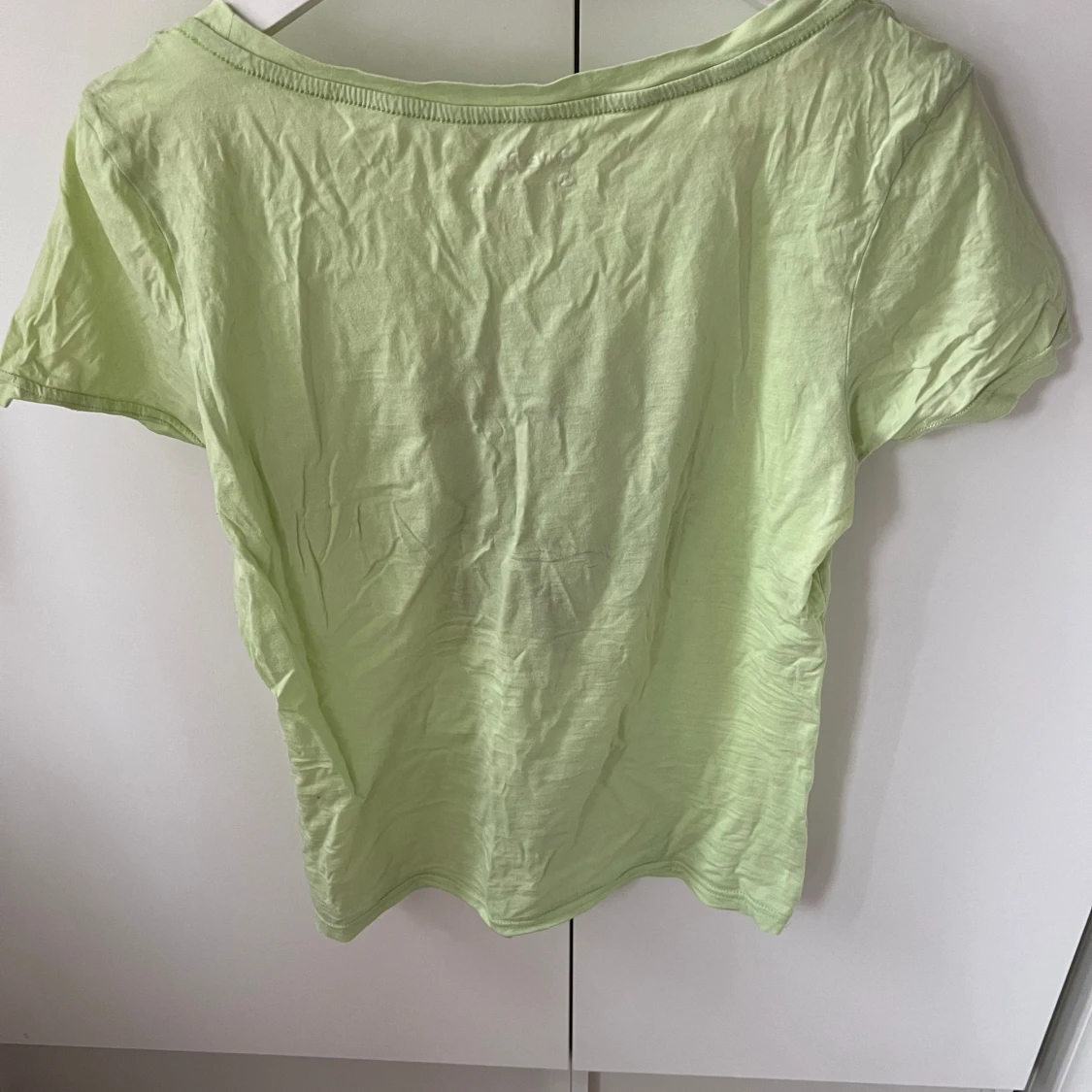 Ljusgrön t-shirt Hurley - 91