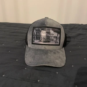 Say less keps - Den är aldrig använd förr så den se ut som en helt ny.