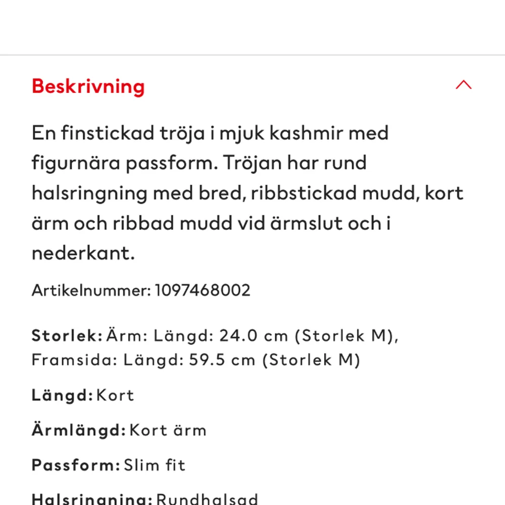 En supersnygg och mjuk tröja i 100% Kashmir från H&M. Är i storlek S och är ganska slim i modellen. Artikelnummer är 1097468002. Endast använd ett fåtal gånger så är i jättebra skick. Skrivstil mig för fler bilder💕. Stickat.