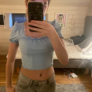 Blå magtröja - Bra skick