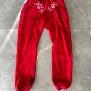 Sp5der byxor - Säljer mina Sp5der byxor då jag ej använder de längre. Storlek m. Använd ett par fåtal gånger. 