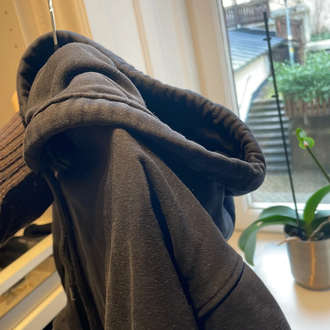 Svart weekday hoodie  - 91