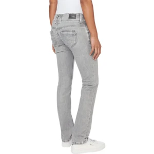 Pepe jeans venus  - Säljer mina lågmidjade jeans från pepe jeans på grund av att dem e lite för små vilket gör att dem inte kommer till användning längre. Nypris 999kr💗