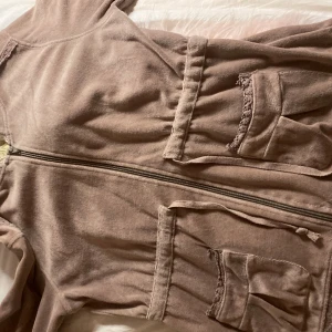 Cool hoodie - Super fin hoodie  Oanvänd  Står M men skulle säga att den passa m-s