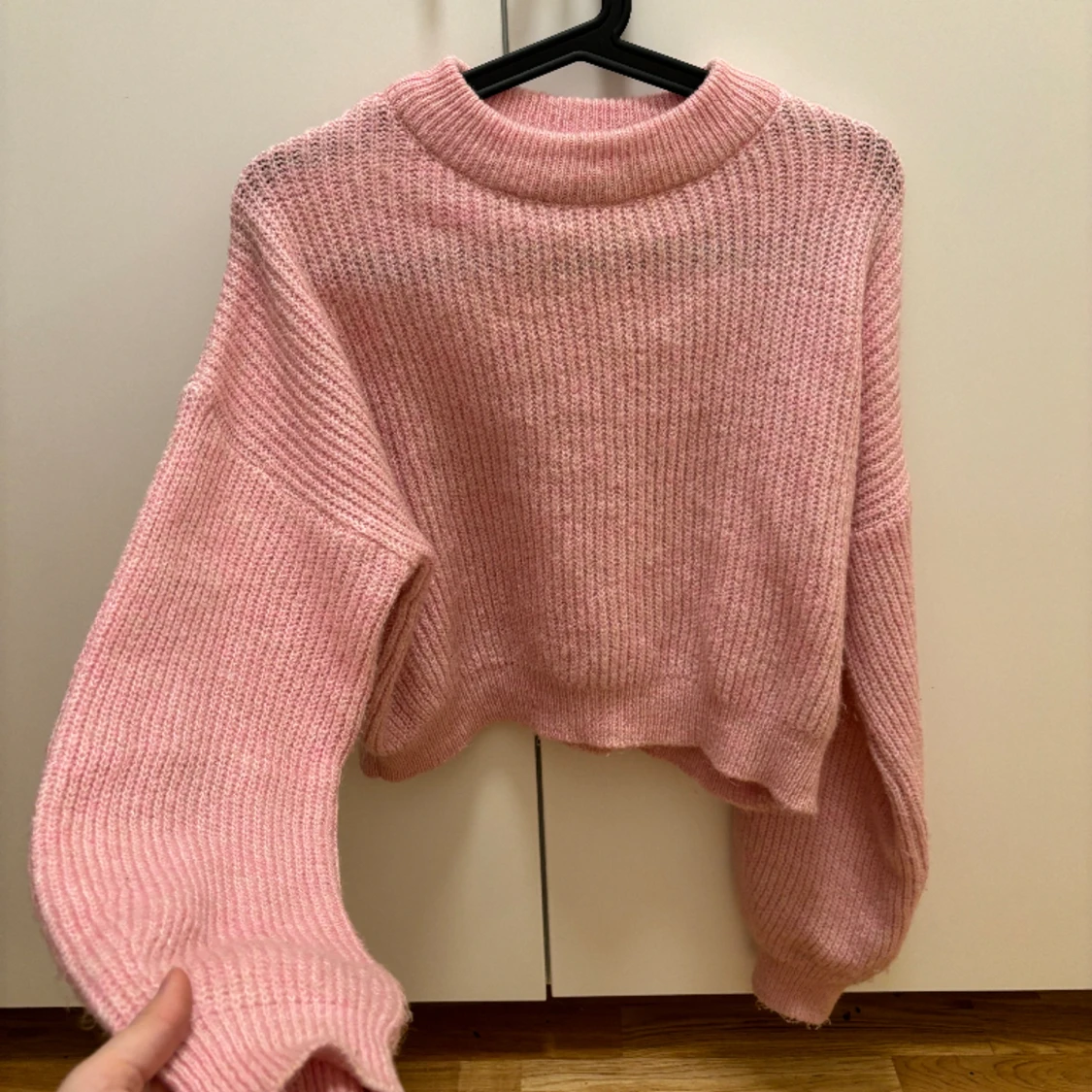 Rosa stickad tröja 