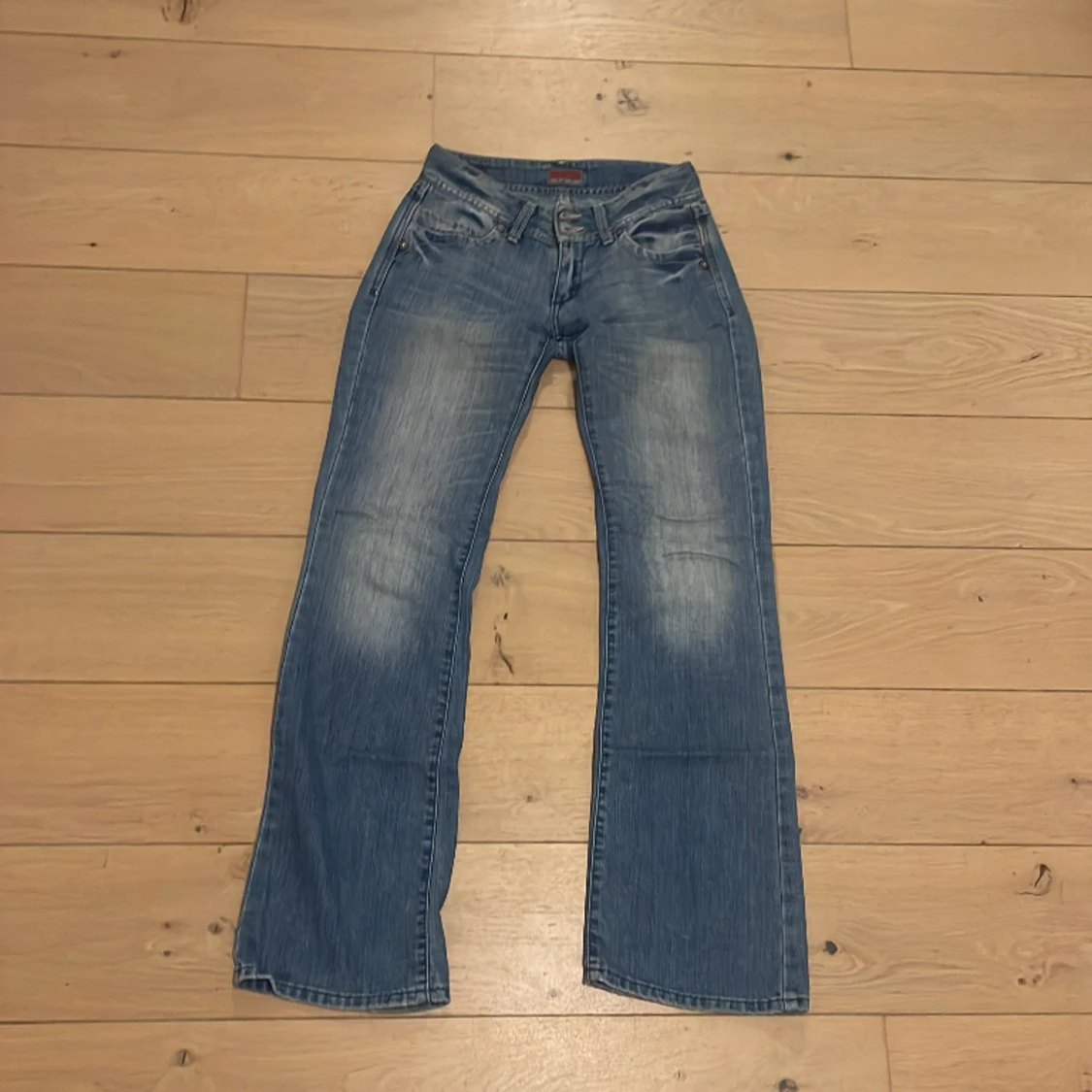 Lågmidjade jeans