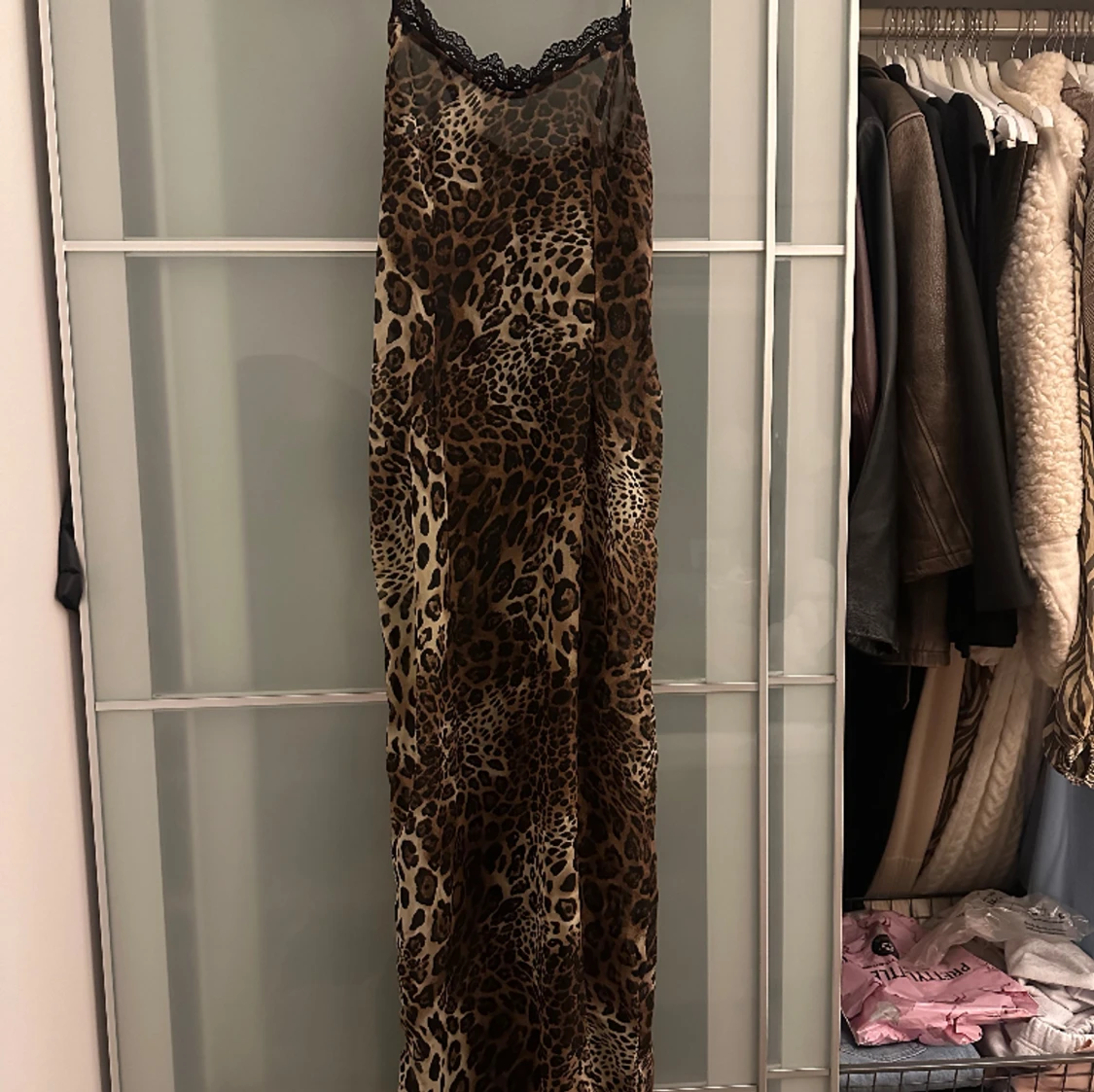 Super snygg klänning ifrån PLT - 90