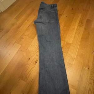 Jeans från Åhléns knappt använda korta i modellen 🩷