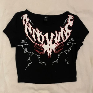 Topp - Topp med tryck på☁️Frakt tillkommer📦