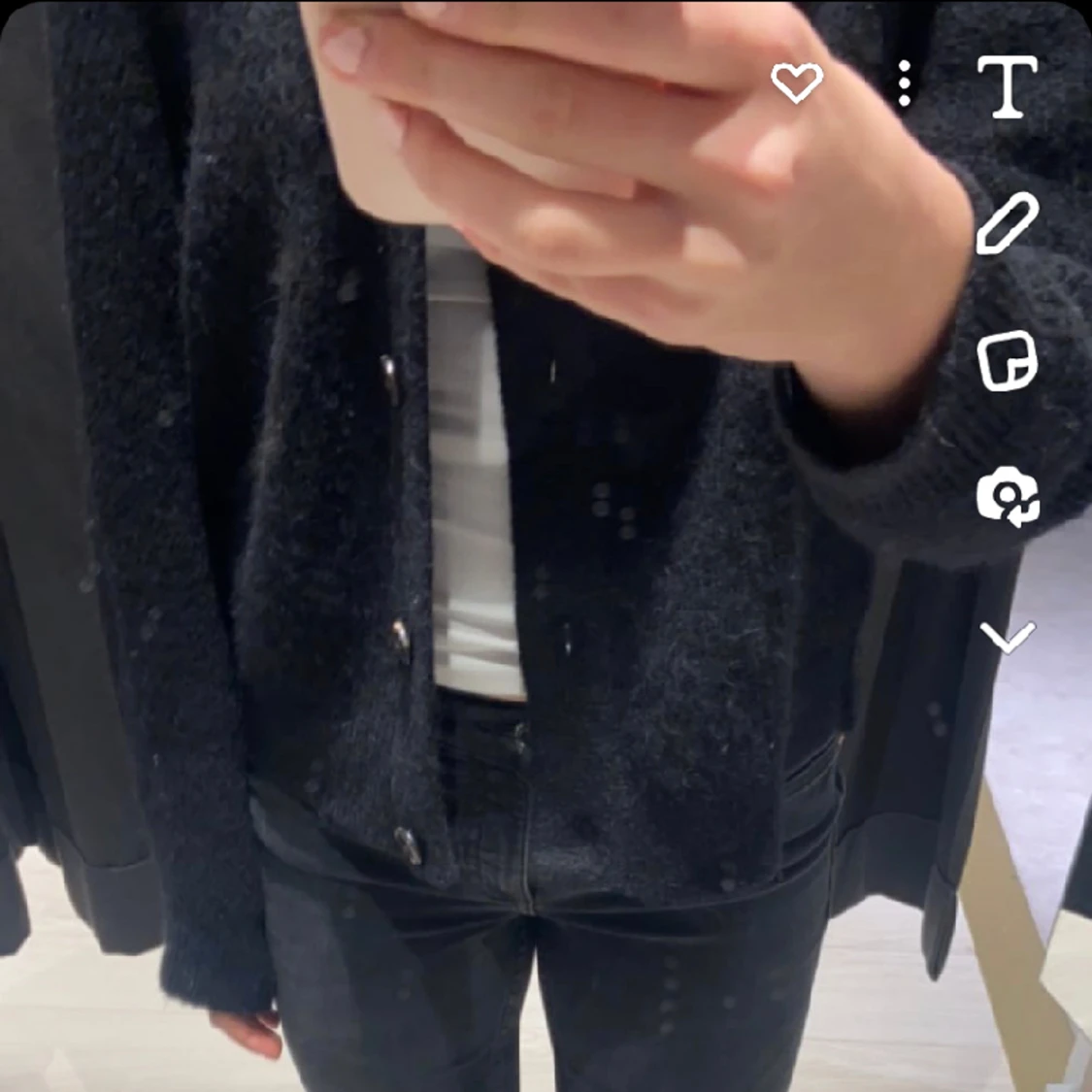 Svart stickad kofta - 90