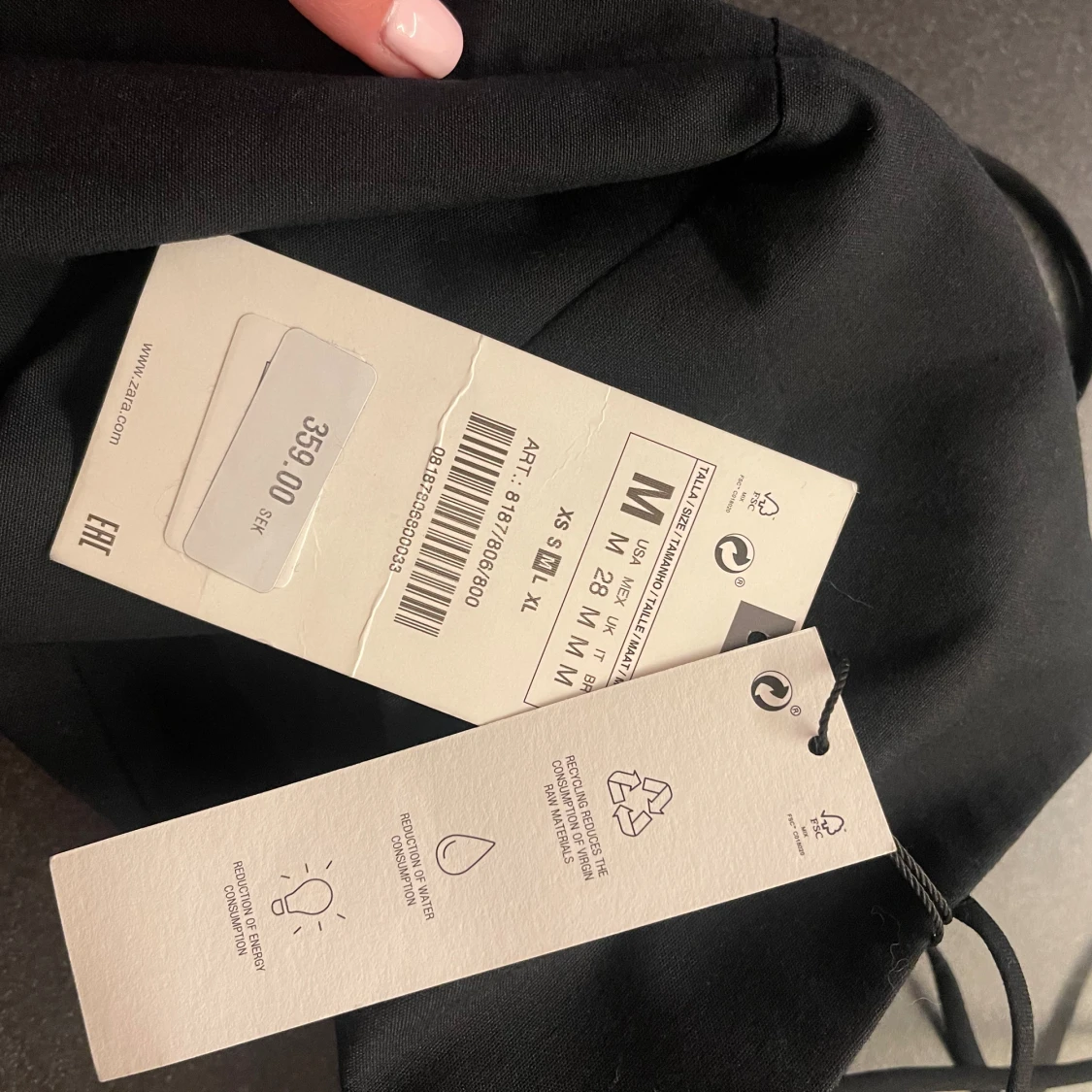 Svart axelbandsklänning Zara - 92