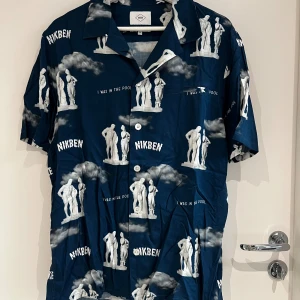 Nikben Kortärmad skjorta - Mycket bra skick knappt använd! 