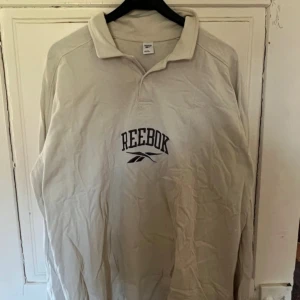 Vintage Reebok tröja - Vintage Reebok longsleeve tshirt Knappt använd 