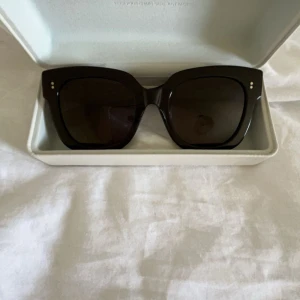 Chimi 08 svart - Som nya