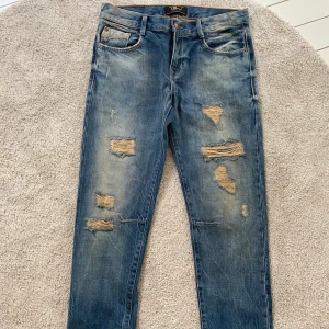 Jeans - LTB jeans i storlek 31, 34! Riktigt bra kavitet.