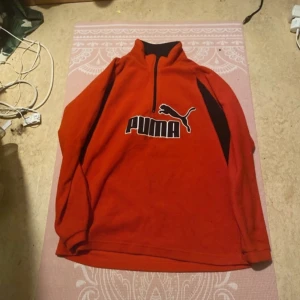 Vintage puma -  Red puma sweatshirt 