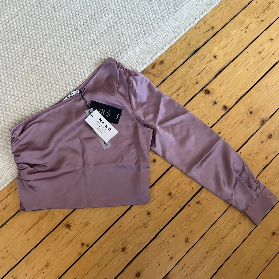 Off shoulder topp - 90