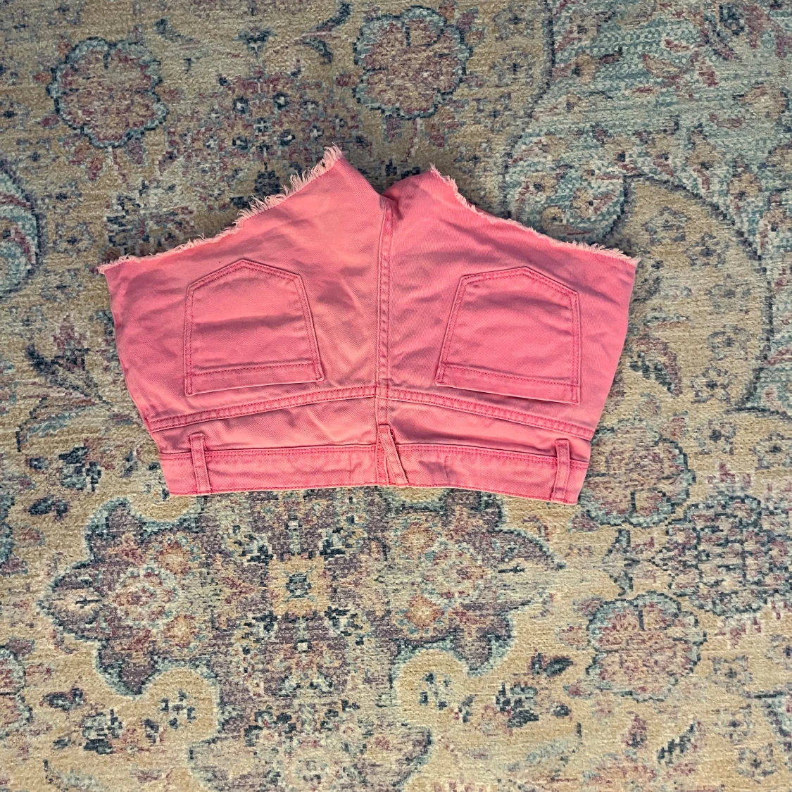 Rosa lågmidjade jeansshorts💓 - 90