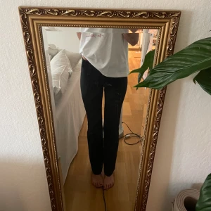 Low waist kostymbu - Miss sixty storlek 27, passar mig som bär xs/s