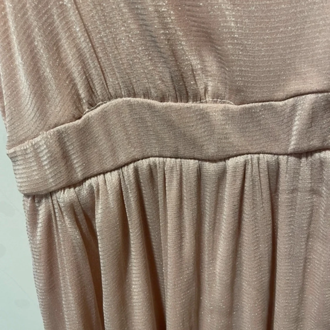 Balklänning stretchig storlek 46 oanvänd  - 90