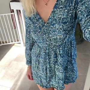 ZARA KLÄNNING - Fin zara klänning! 💙