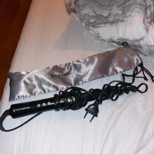 Remington locktång - Locktång från remington i använt skick men fungerar som den ska!